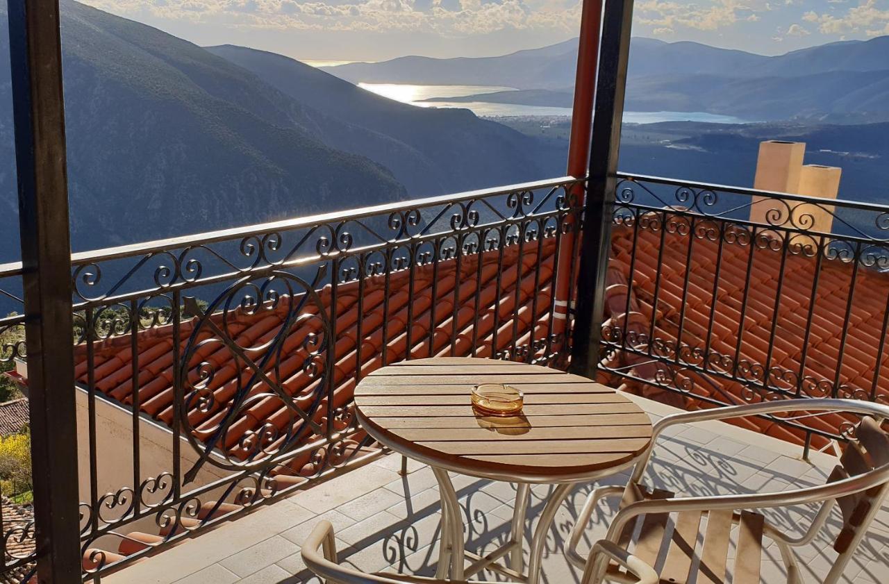 Apollo Hotel Delphi Bagian luar foto