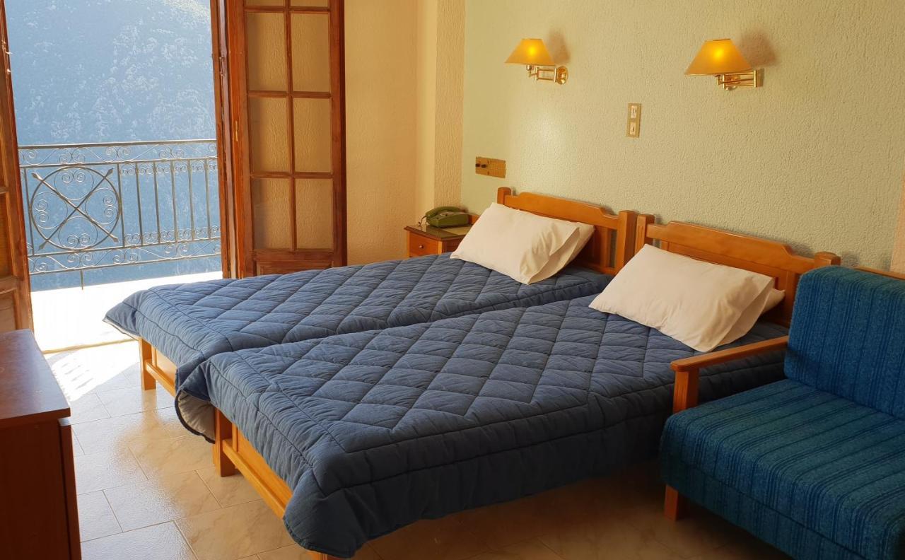 Apollo Hotel Delphi Bagian luar foto