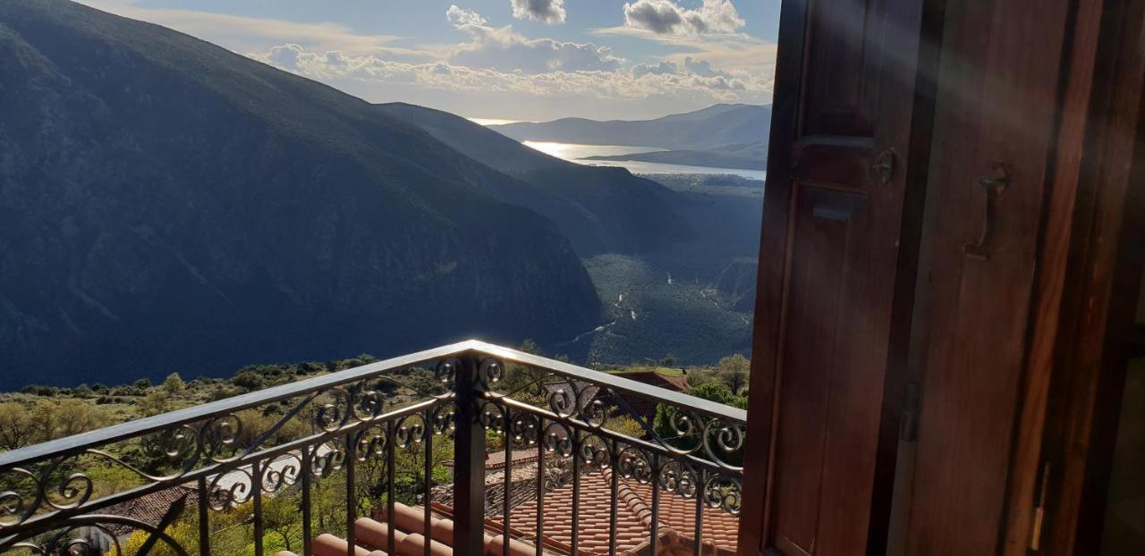 Apollo Hotel Delphi Bagian luar foto